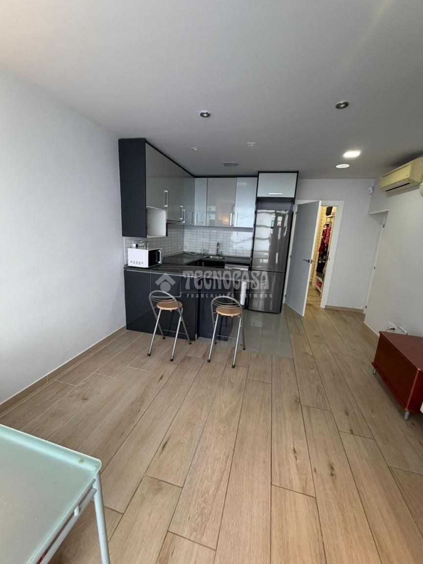 Kitchen of Study for sale in  Barcelona Capital  with Air Conditioner