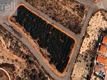 Terrenys i solars en venda a CL RAMON LLULL DE (A)
 MONT-ROIG DEL CAMP (SOLEMIO) (TARRAGONA)