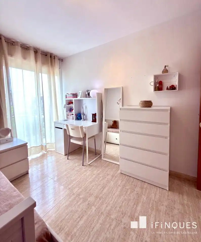 Bedroom of Flat for sale in Castellar del Vallès  with Heating, Balcony and Internet