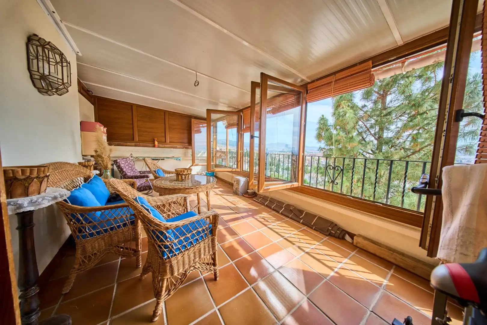 Terraza de Casa o chalet en venta en Granada con Aire acondicionado, Calefacción y Jardín privado