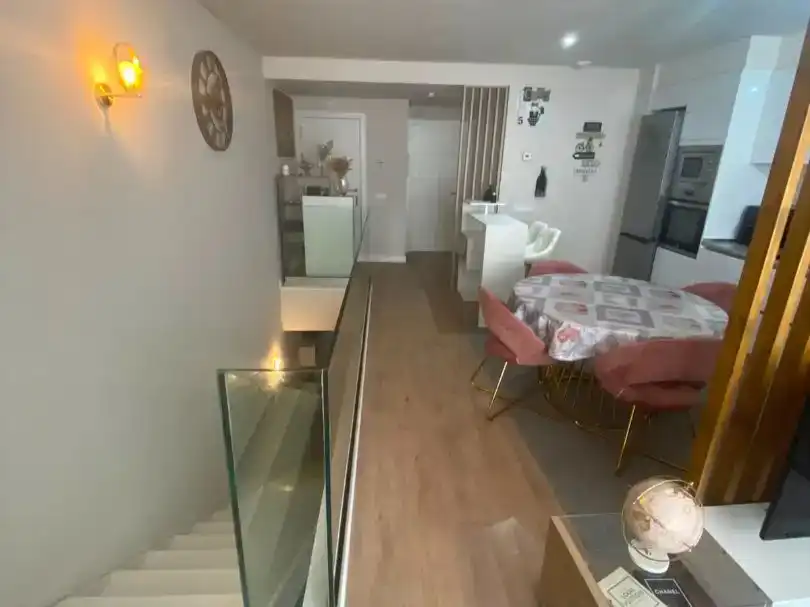Dúplex en venda en Oleiros amb Aire condicionat