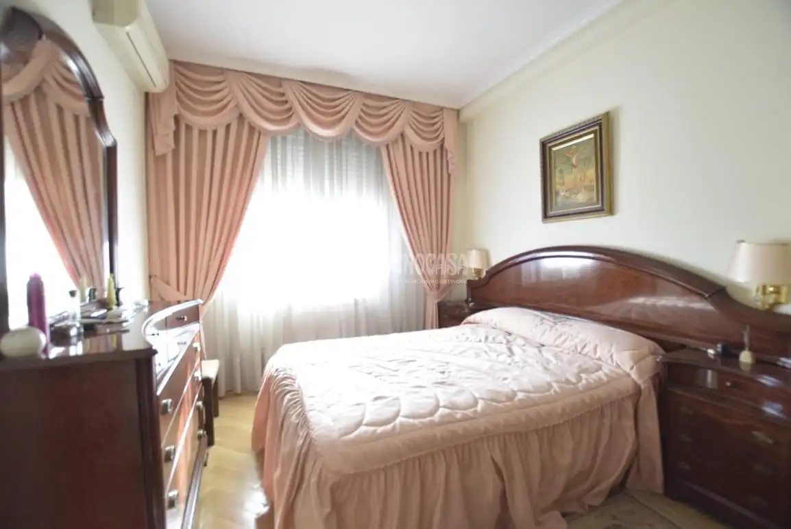 Schlafzimmer von Wohnung zum Verkauf in Alcorcón mit Klimaanlage, Heizung und Terrasse