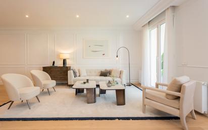 Living room of Flat for sale in  Madrid Capital  with Air Conditioner