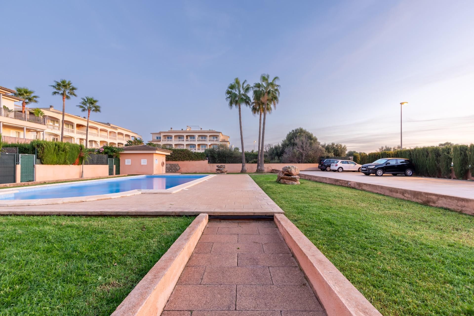 Piscina de Casa adosada en venta en Llucmajor con Aire acondicionado, Calefacción y Jardín privado