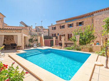 Casa amb piscina en venda a Carrer DES RAFALET (CA)
