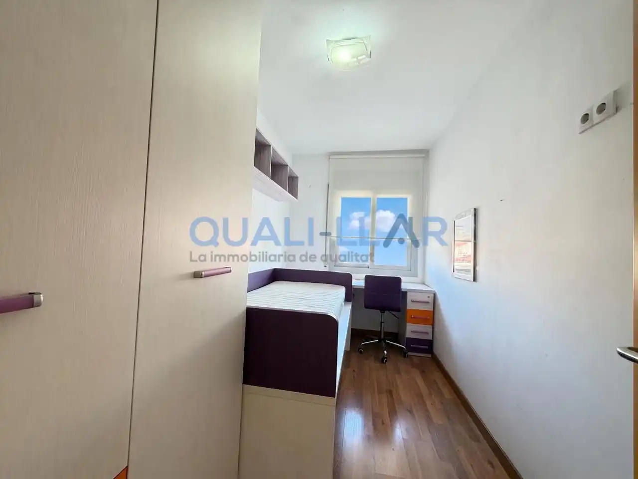Dormitori de Pis en venda en Sant Feliu de Llobregat amb Aire condicionat, Parquet i Traster