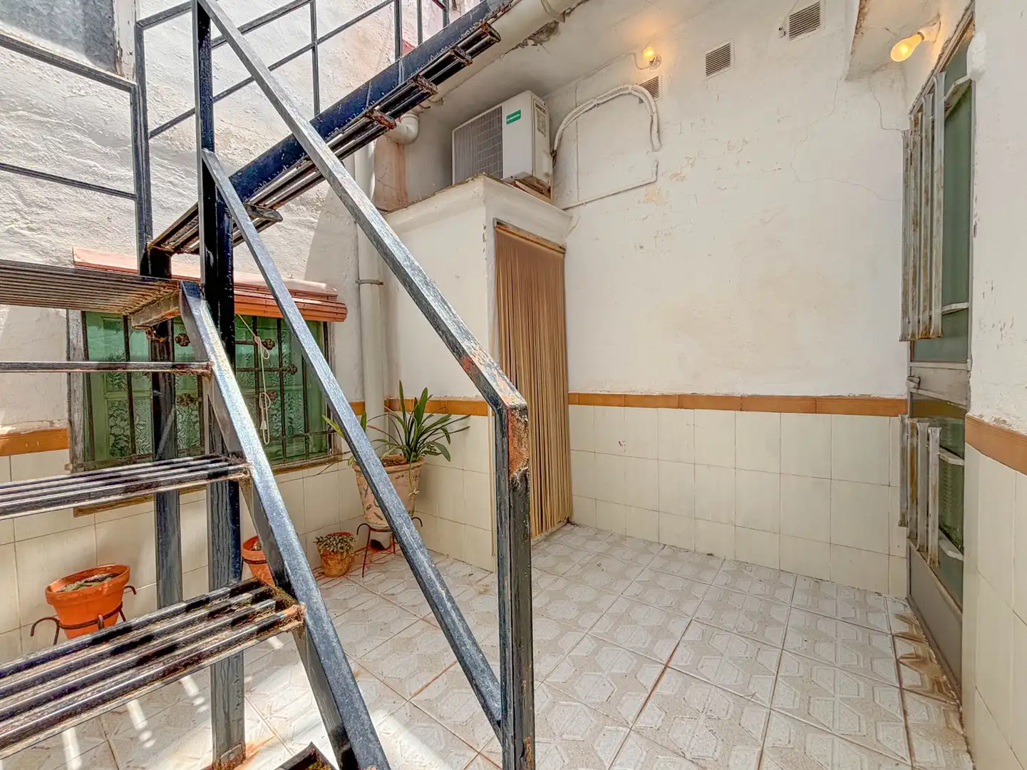 Terrassa de Casa o xalet en venda en Marines amb Aire condicionat, Terrassa i Balcó
