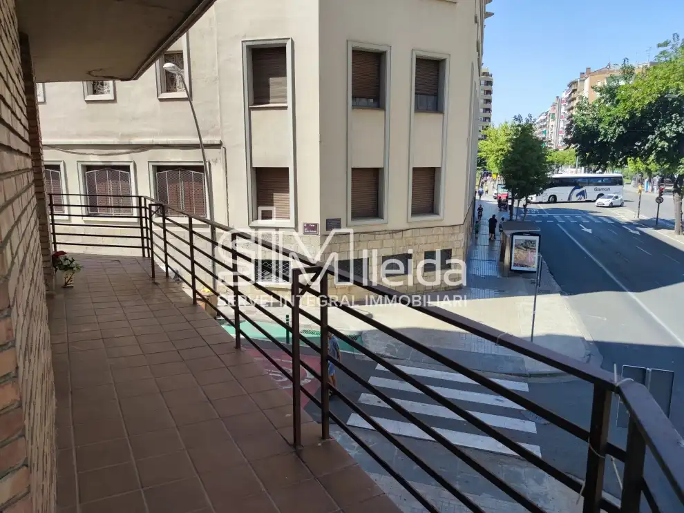 Flat for rent in Avinguda Prat de la Riba, Balàfia