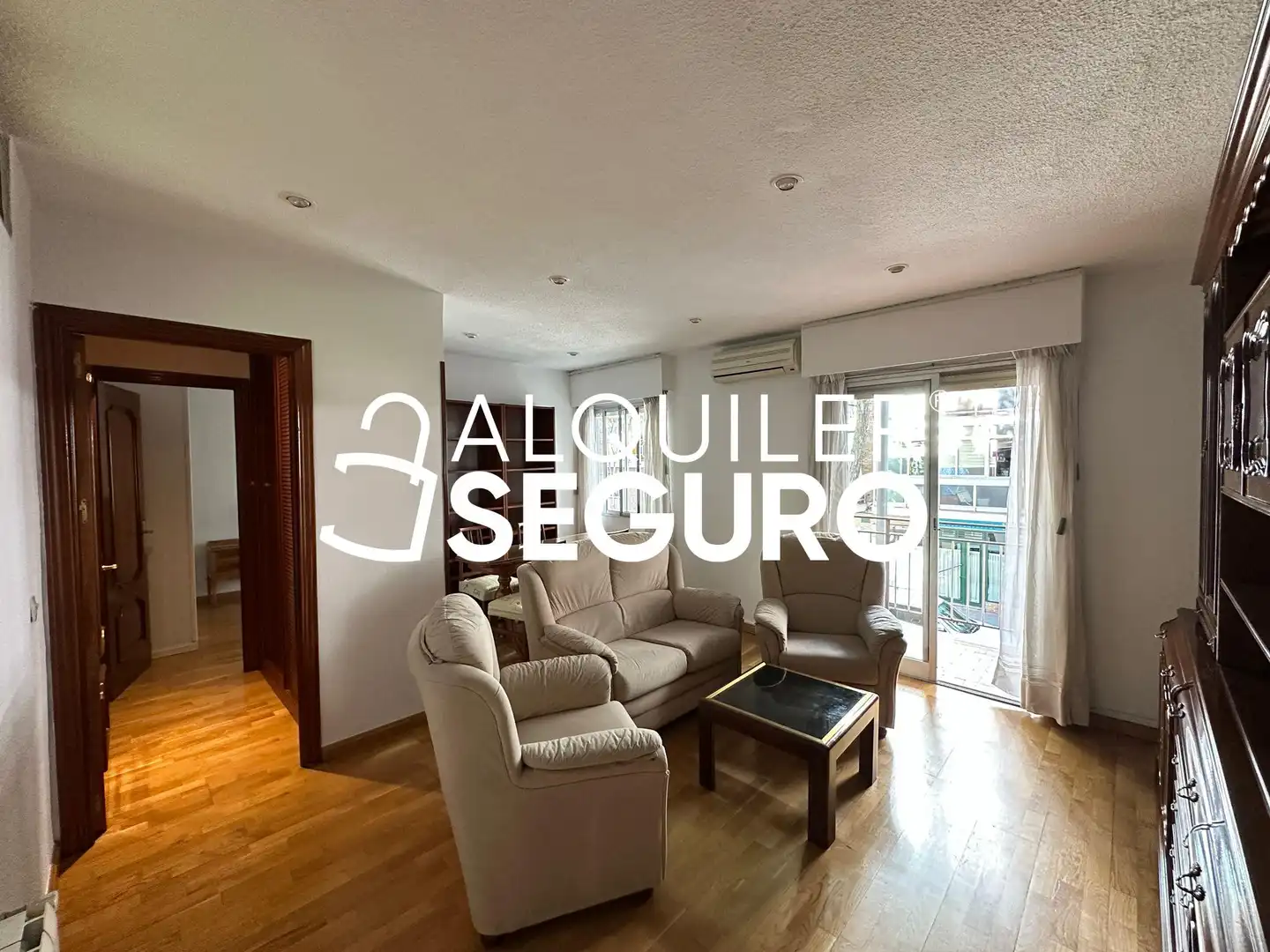 Vista exterior de Pis de lloguer en  Madrid Capital amb Aire condicionat, Calefacció i Terrassa