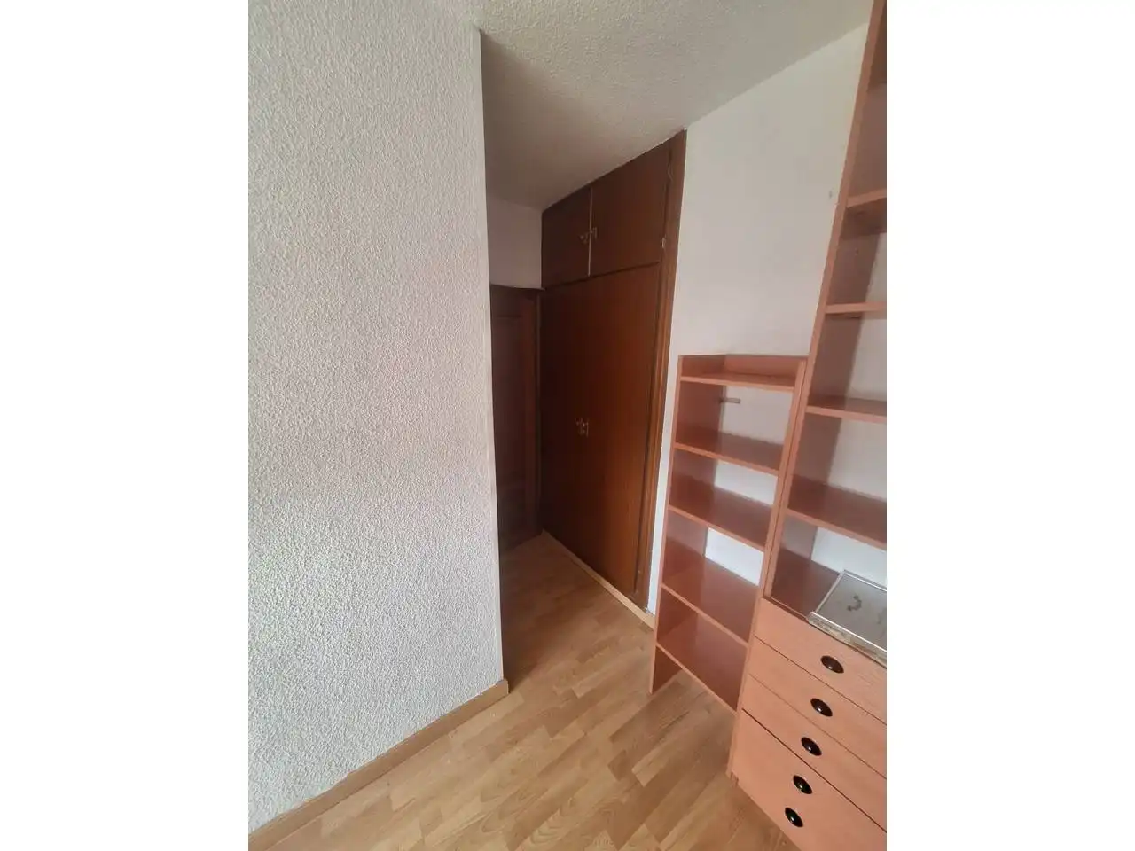 Bedroom of Flat for sale in Fuenlabrada  with Air Conditioner, Heating and Parquet flooring