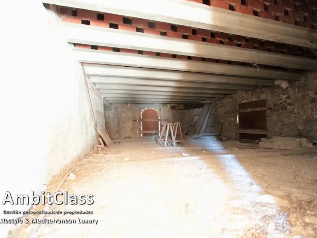 Houses for sale in Besalú  with Heating, Private garden and Terrace