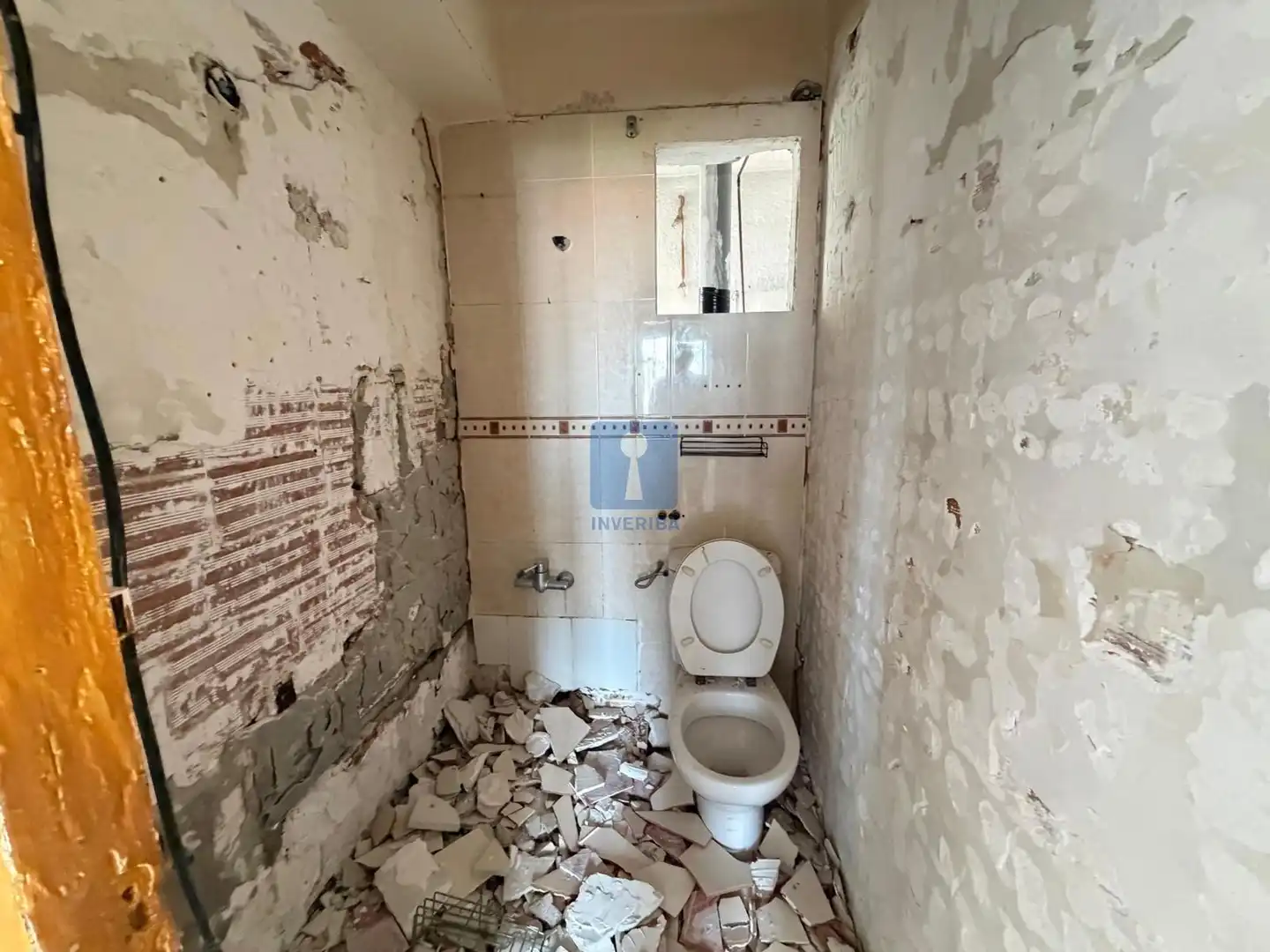 Badezimmer von Wohnung zum Verkauf in Cornellà de Llobregat mit Alarm