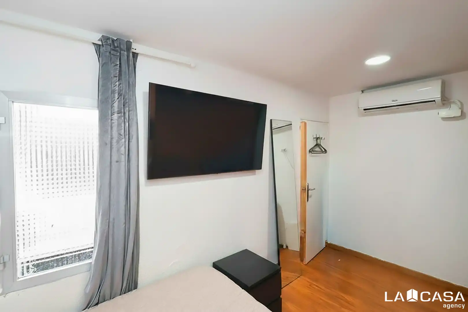 Bedroom of Flat for sale in La Florida - Les Planes