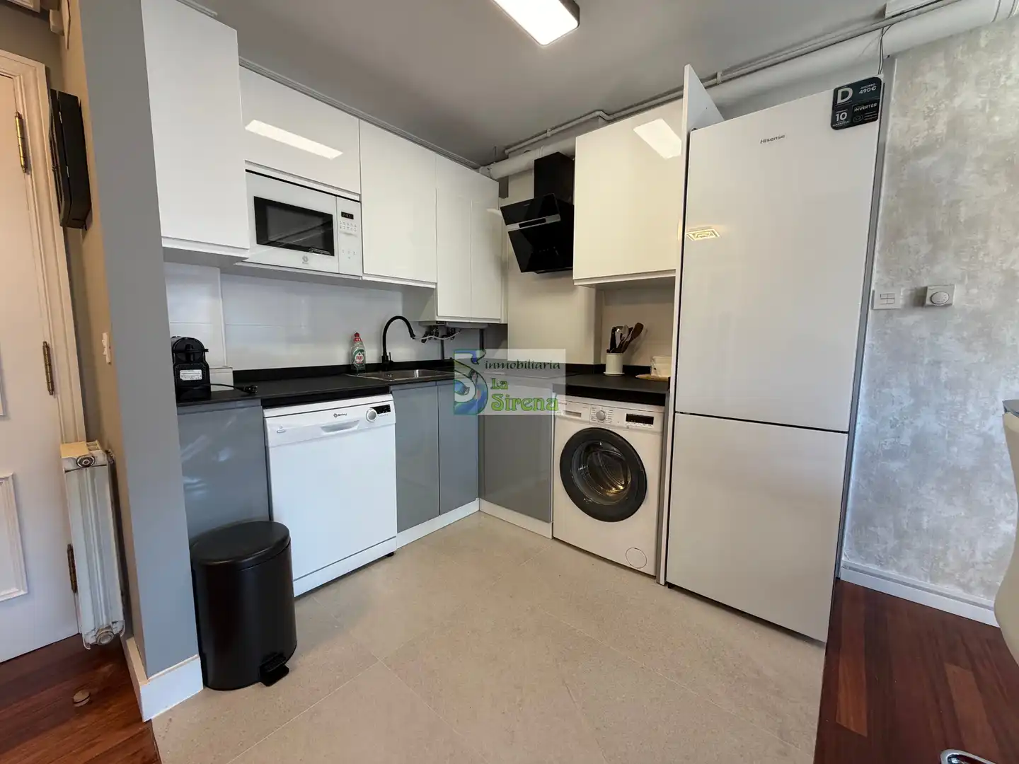 Apartament amb piscina de lloguer a Paseo Ocharan Mazas 13, imagen 9
