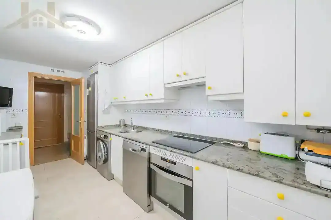 Kitchen of Attic for sale in Majadahonda  with Air Conditioner, Heating and Terrace