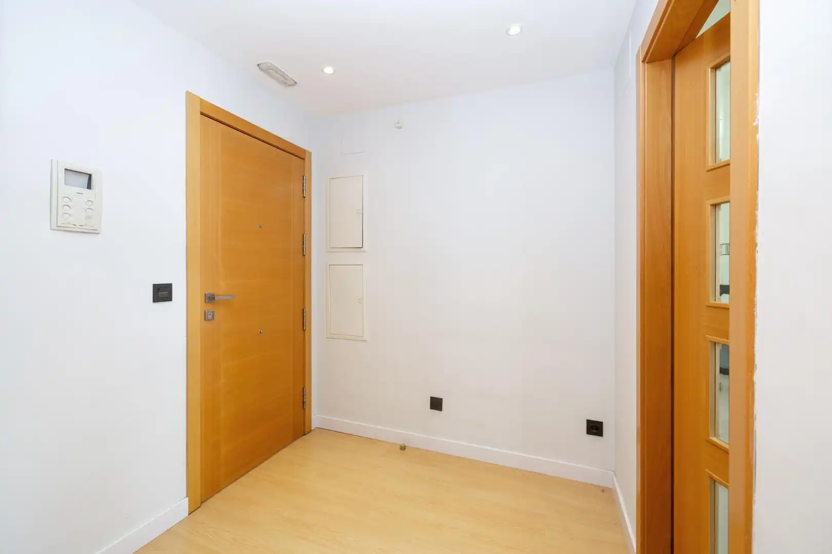 Piso con terraza en venta en Avenida de la Ilustración, imagen 12