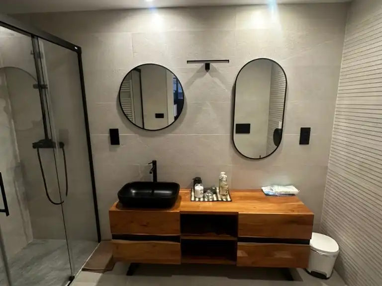 Baño de Oficina de alquiler en Zaragoza con Aire acondicionado, Calefacción y Terraza