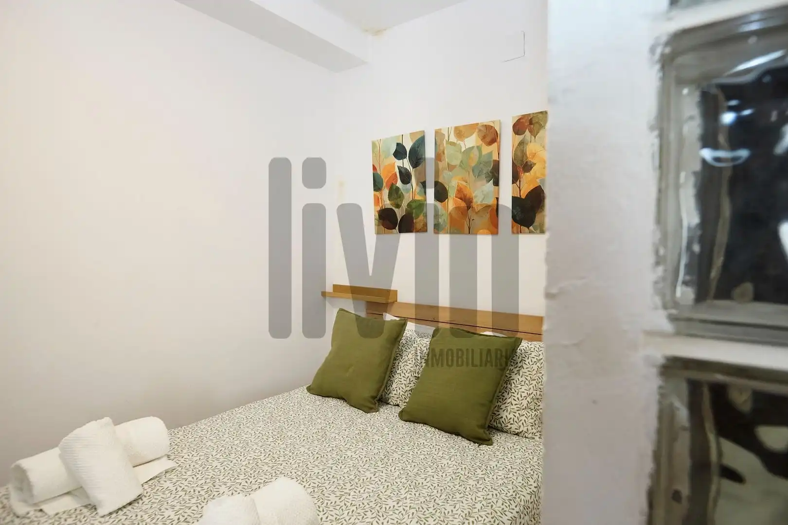 Dormitori de Apartament en venda en Jaén amb Aire condicionat i Moblat