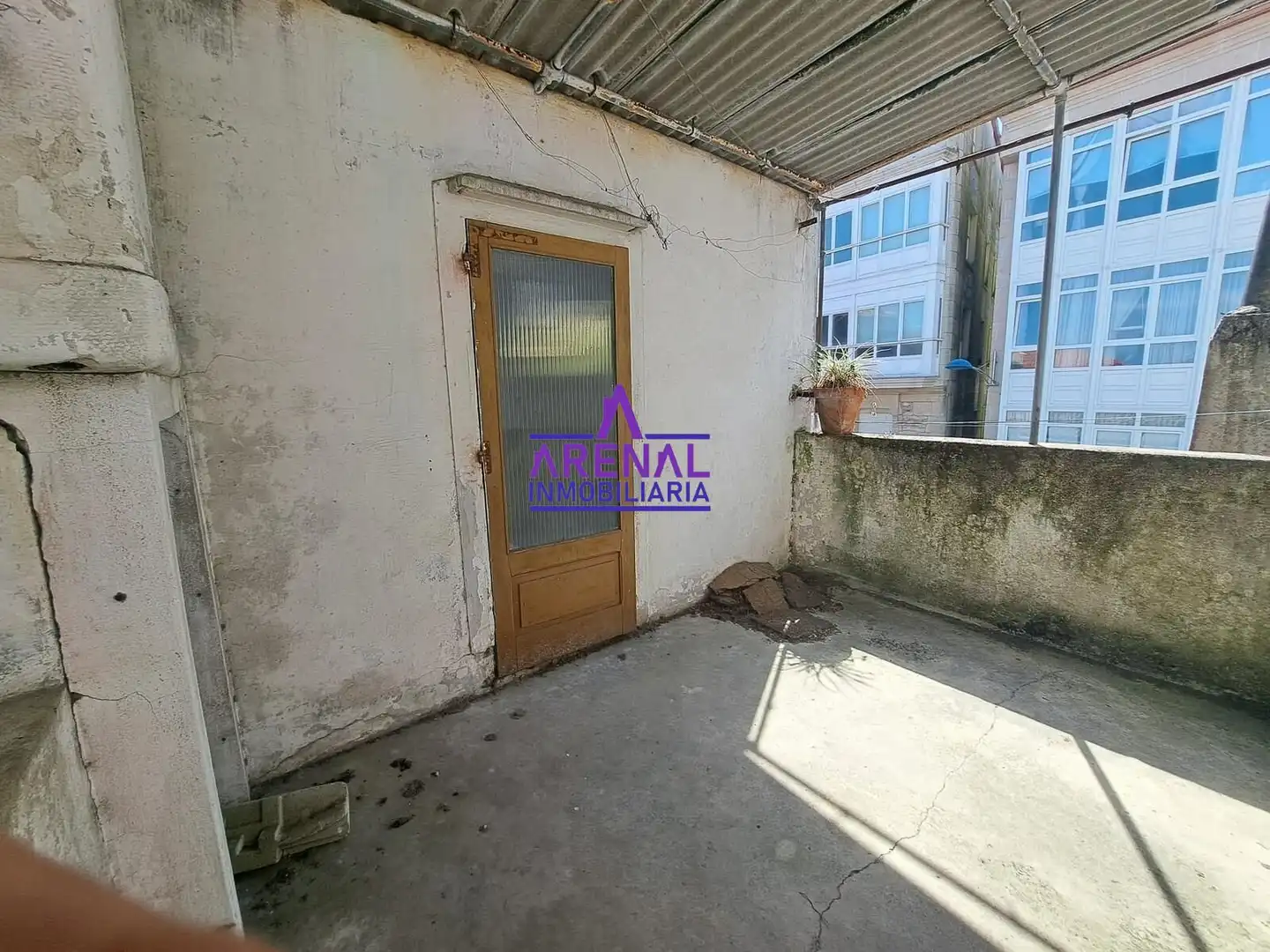 Casa adosada en venta en A Pobra do Caramiñal con Terraza
