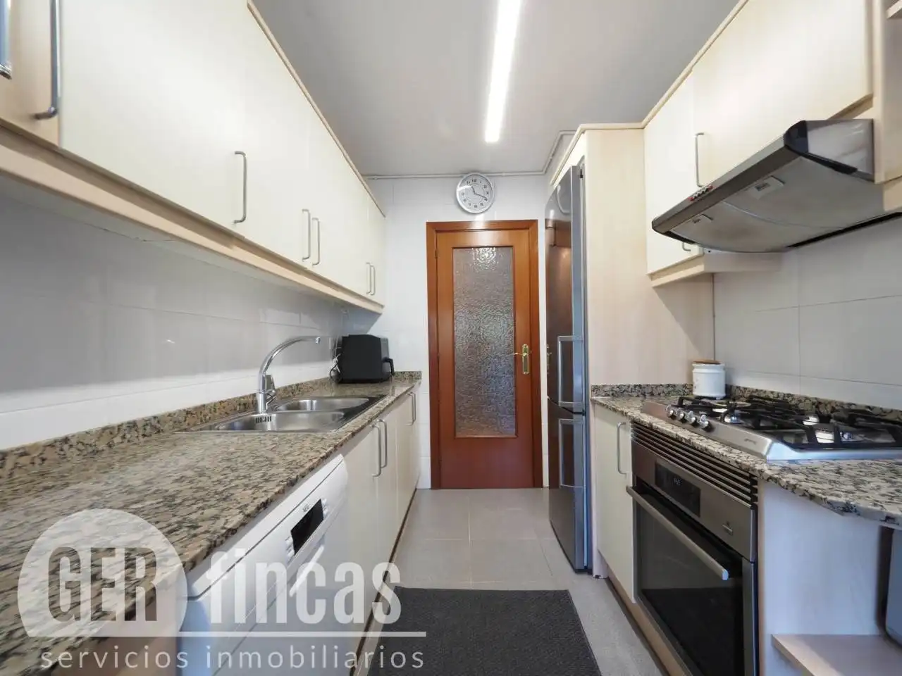 Cocina de Piso en venta en Terrassa con Aire acondicionado, Calefacción y Balcón