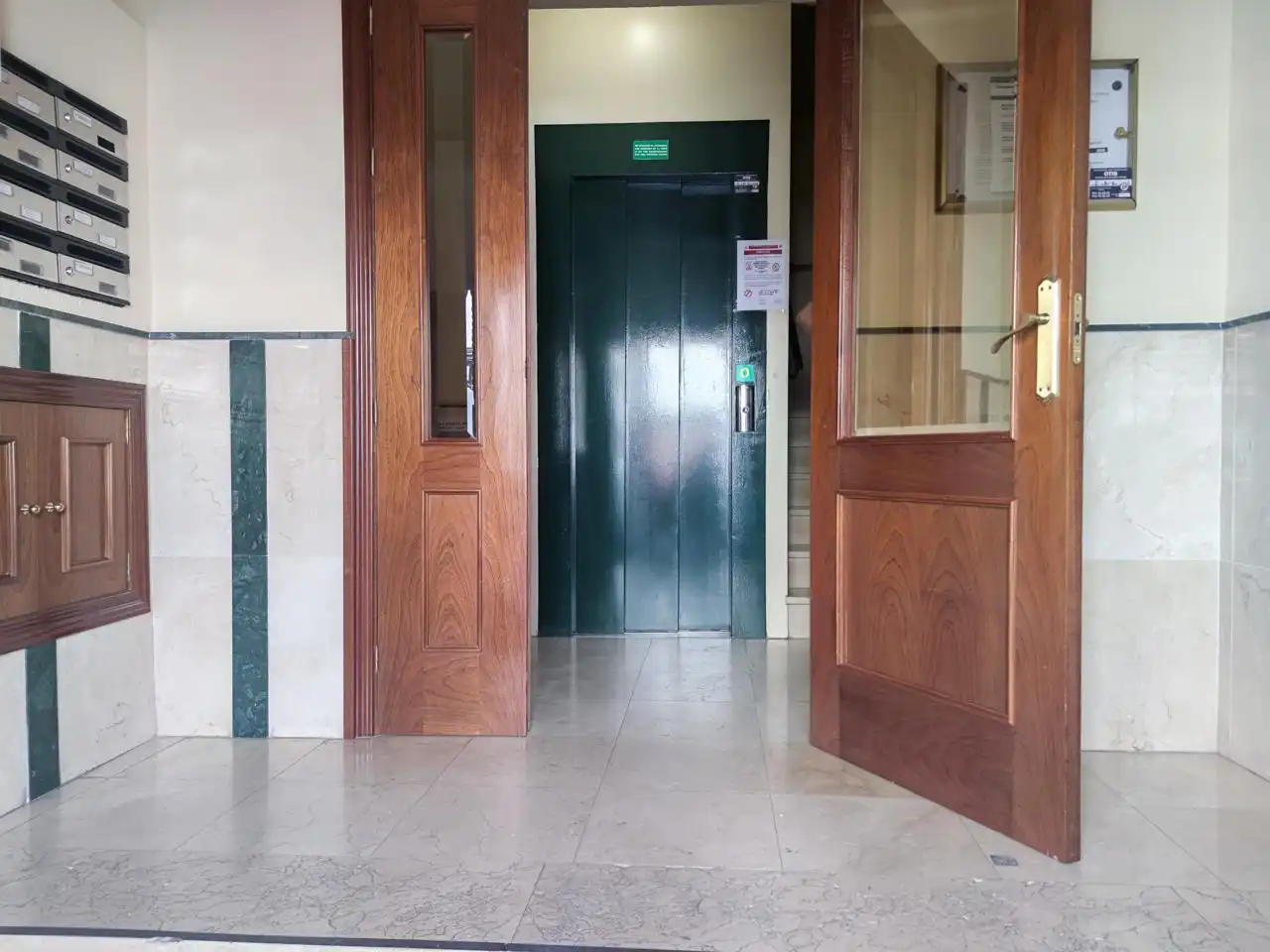 Piso de alquiler en Calderon De La Barca, Centro