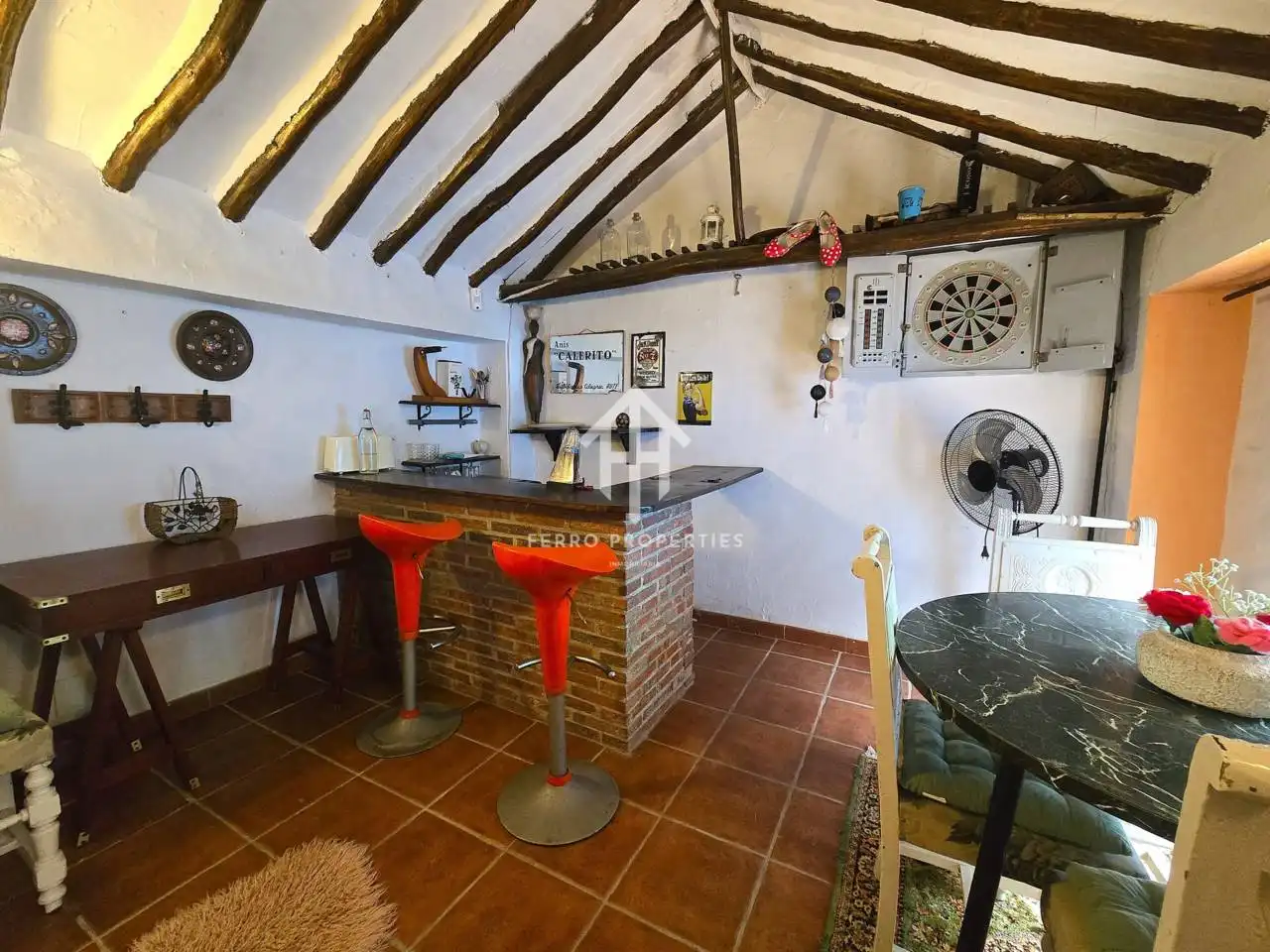 Vista exterior de Casa o xalet en venda en Loja amb Terrassa i Moblat