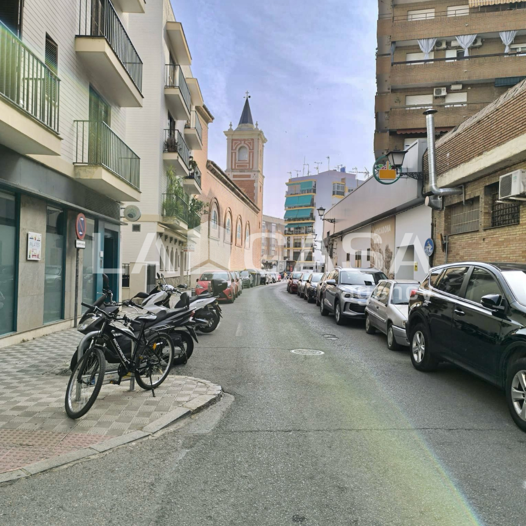 Exterior view of Garage for sale in  Sevilla Capital
