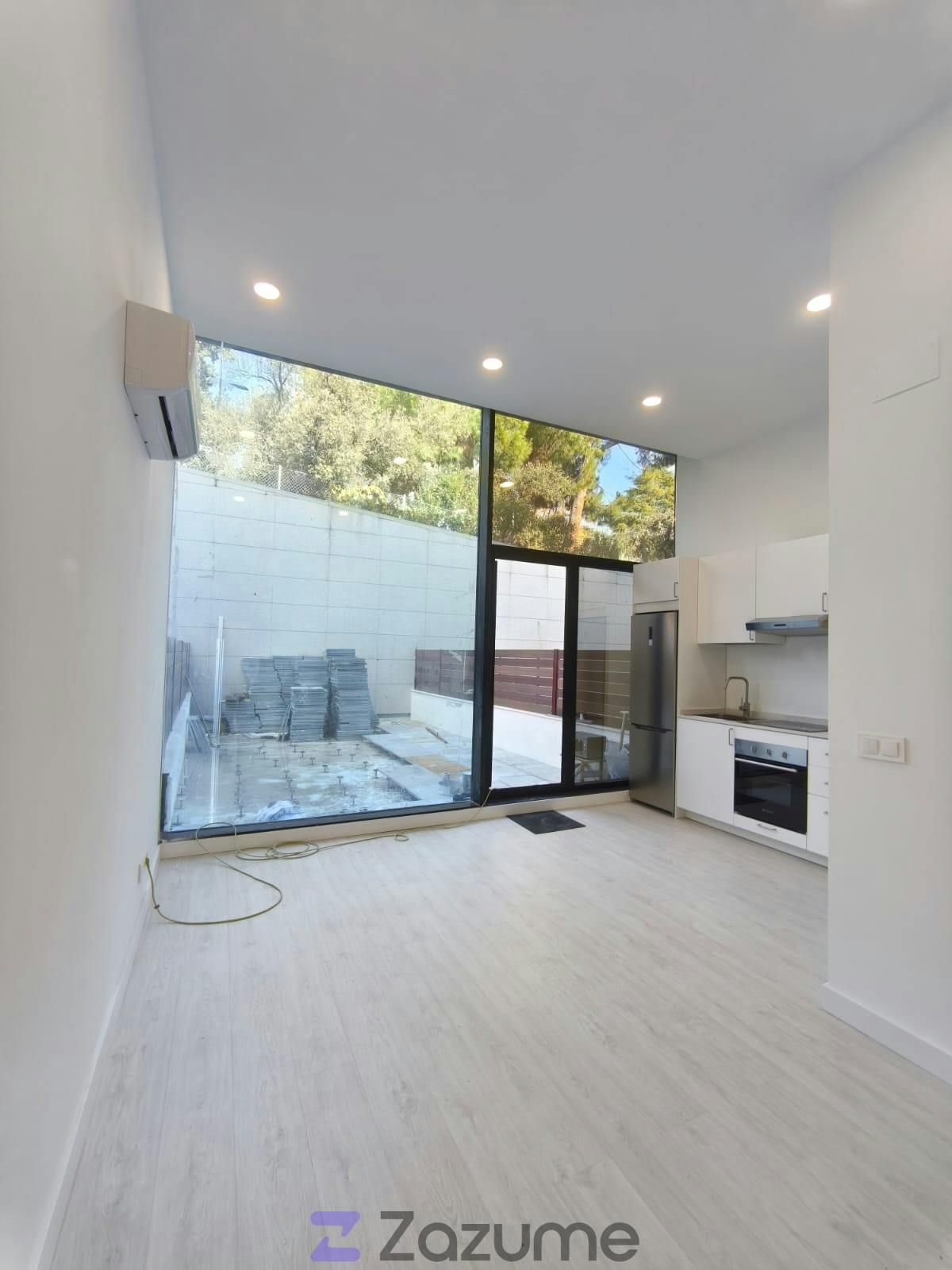 Cuina de Apartament de lloguer en San Sebastián de los Reyes amb Aire condicionat, Calefacció i Terrassa