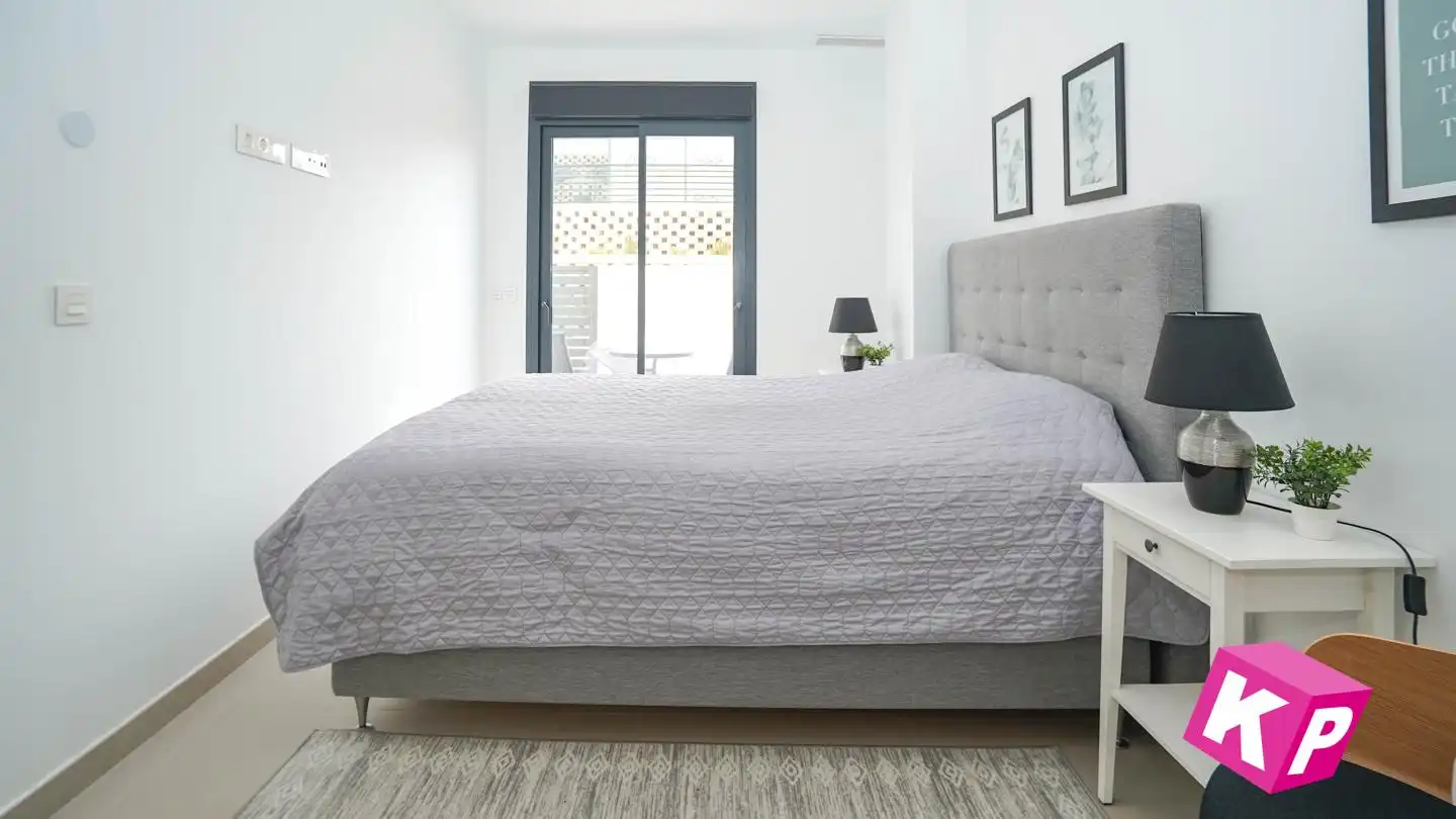 Habitación de Planta baja en venta en Santa Pola con Aire acondicionado, Calefacción y Terraza