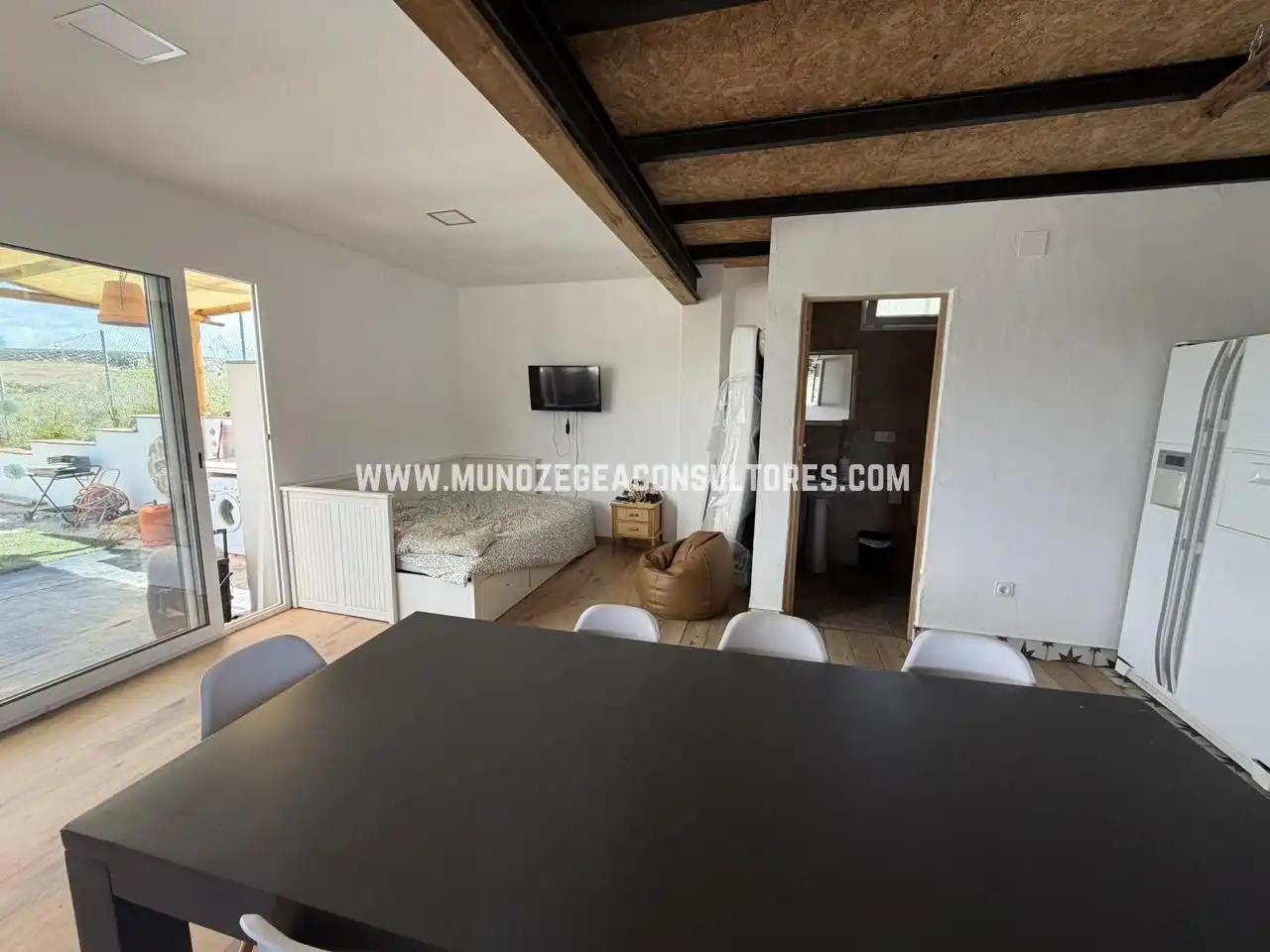 Haus oder Chalet zur Miete in Encinas Reales mit Privatgarten, Terrasse und Schwimmbad