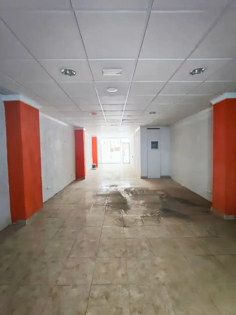 Locale commerciale in vendita a Calle Doctor Pulido, imagen 5