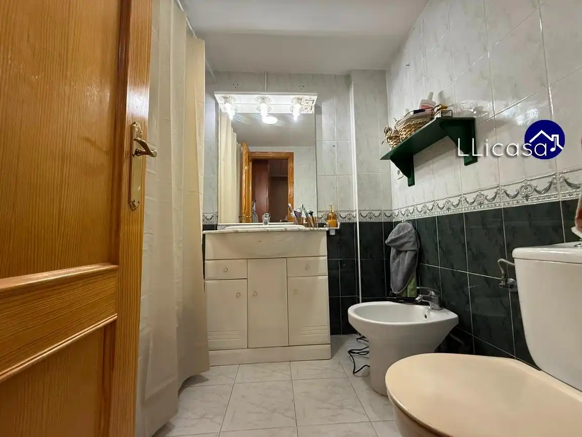 Bathroom of Flat for sale in Benaguasil, Valencia