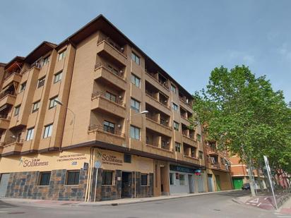 Vista exterior de Pis en venda en Aranda de Duero amb Calefacció, Terrassa i Balcó