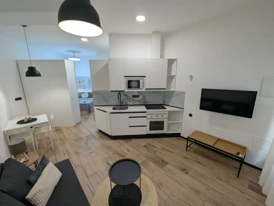 Cocina de Local en venta en Málaga con Calefacción