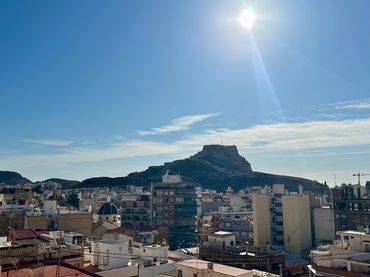 Pis amb balcó en venda a Calle Ronda del Castillo