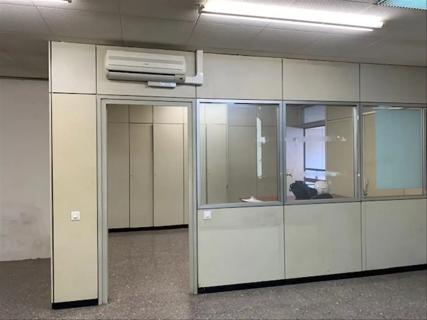 Oficina de alquiler en L'Hospitalet de Llobregat, Barcelona