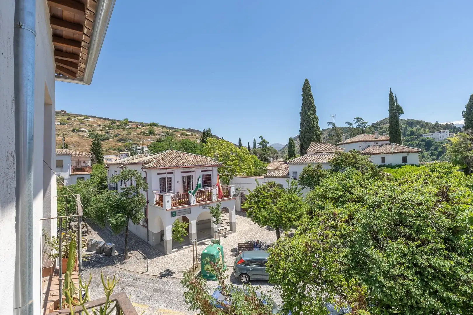 Exterior view of Houses for sale in Granada  with Air Conditioner, Terrace and Furnished