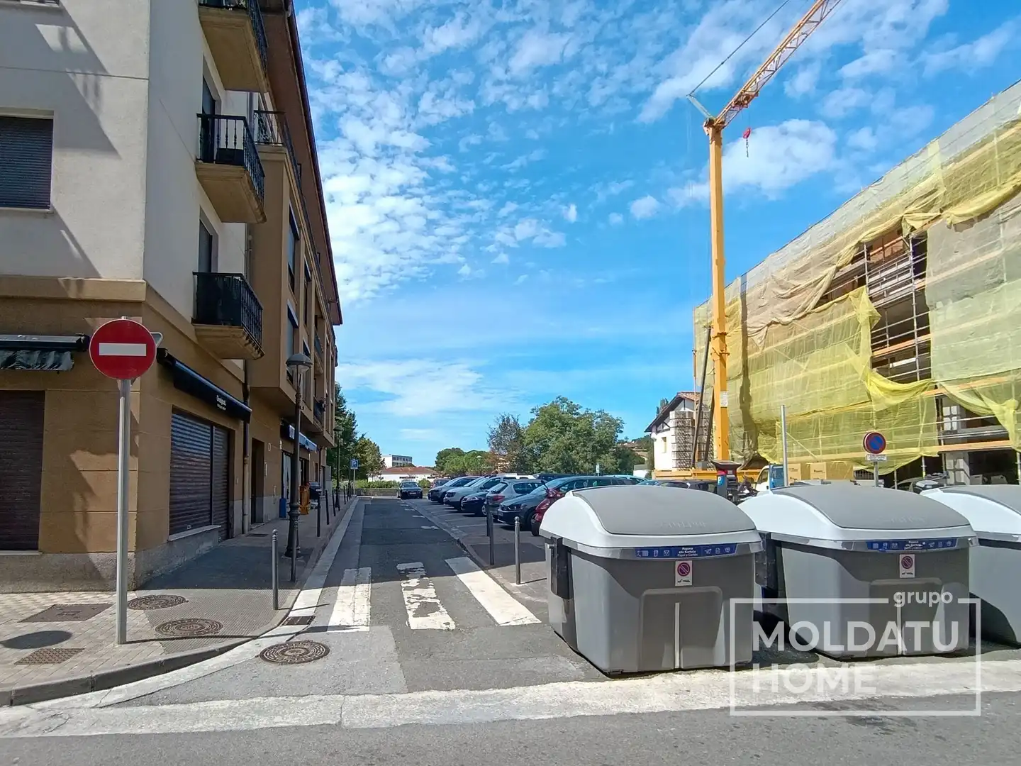 Vista exterior de Pis en venda en Irun  amb Calefacció, Terrassa i Traster