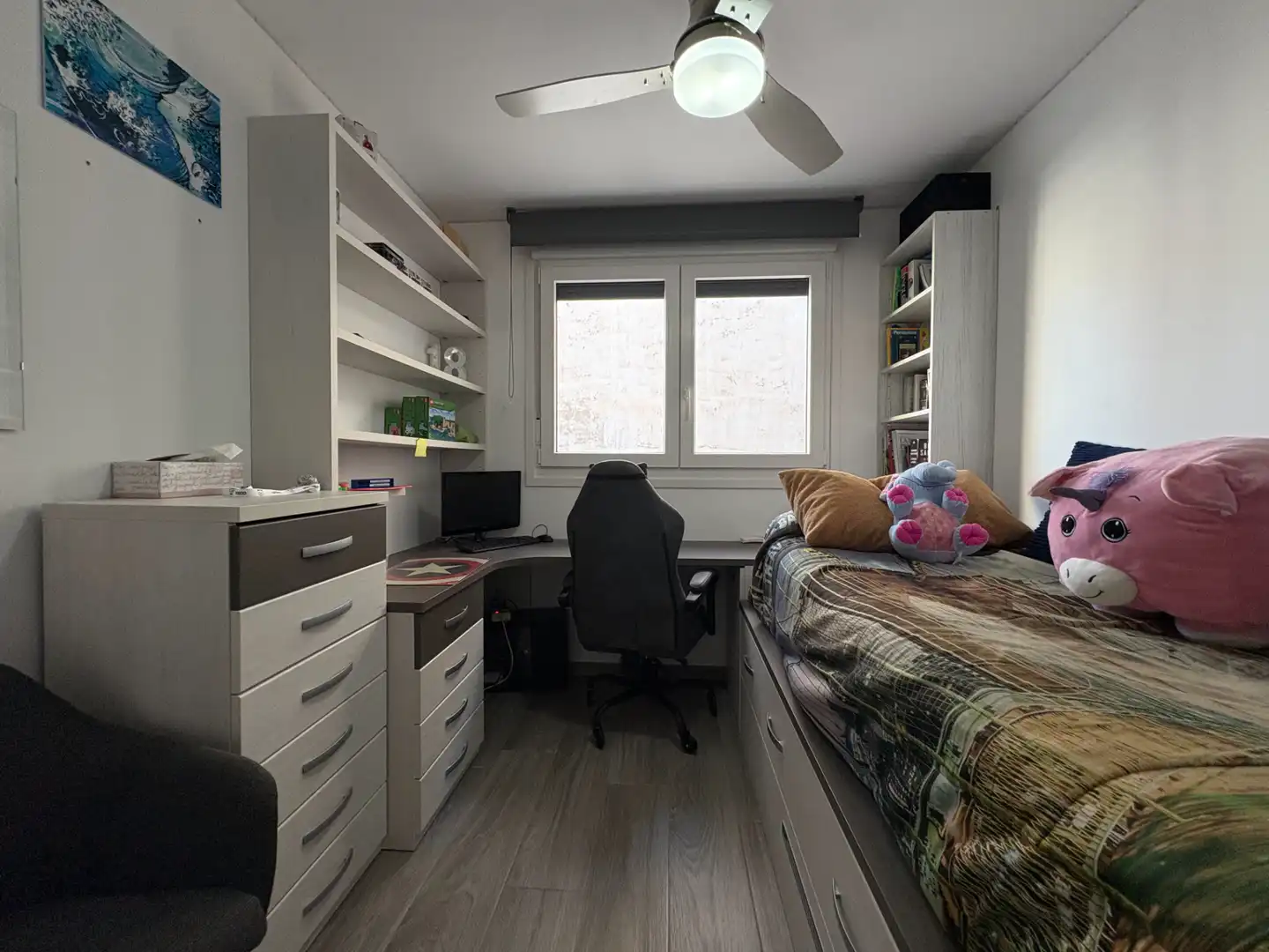 Bedroom of Attic for sale in Zaragoza  with Air Conditioner, Heating and Terrace