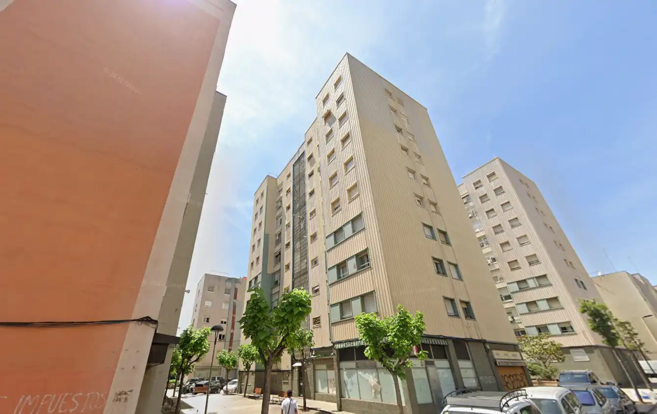 Exterior view of Flat for sale in Sant Vicenç Dels Horts