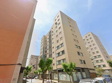 Flat with lift for sale in C/ la Vinyala