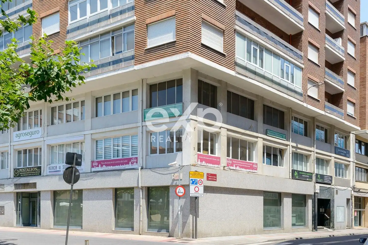 Ufficio con ascensore in vendita a Calle del Arquitecto Torbado 6, imagen 25