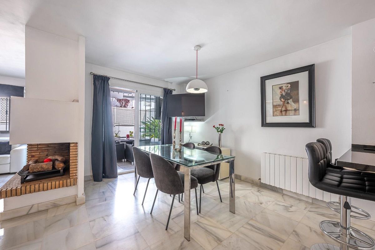 Menjador de Àtic de lloguer en Málaga Capital amb Aire condicionat, Jardí privat i Terrassa