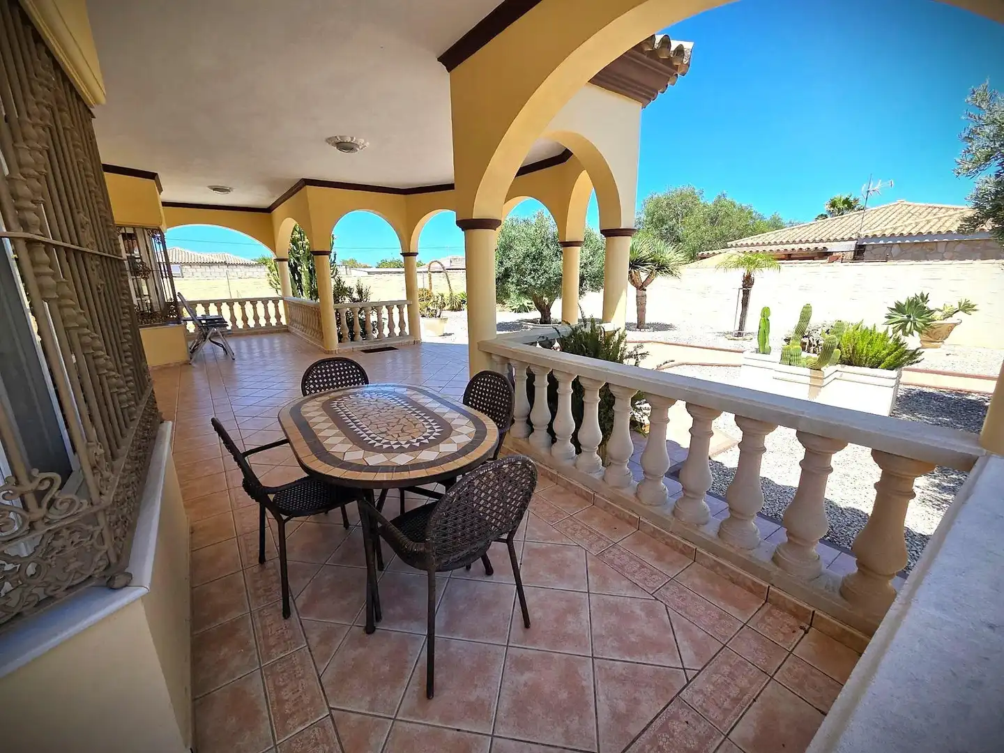 Terrassa de Casa o xalet en venda en Chiclana de la Frontera amb Jardí privat