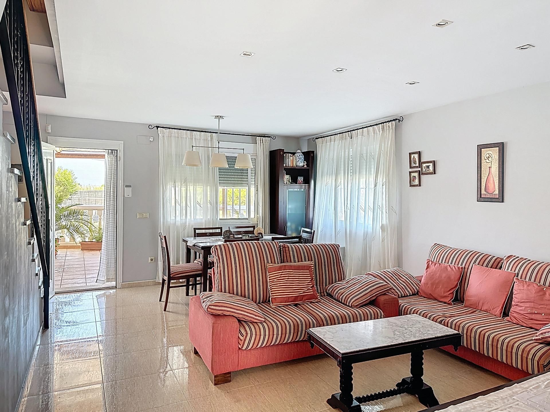 Living room of House or chalet for sale in Sueca  with Heating, Terrace and Storage room