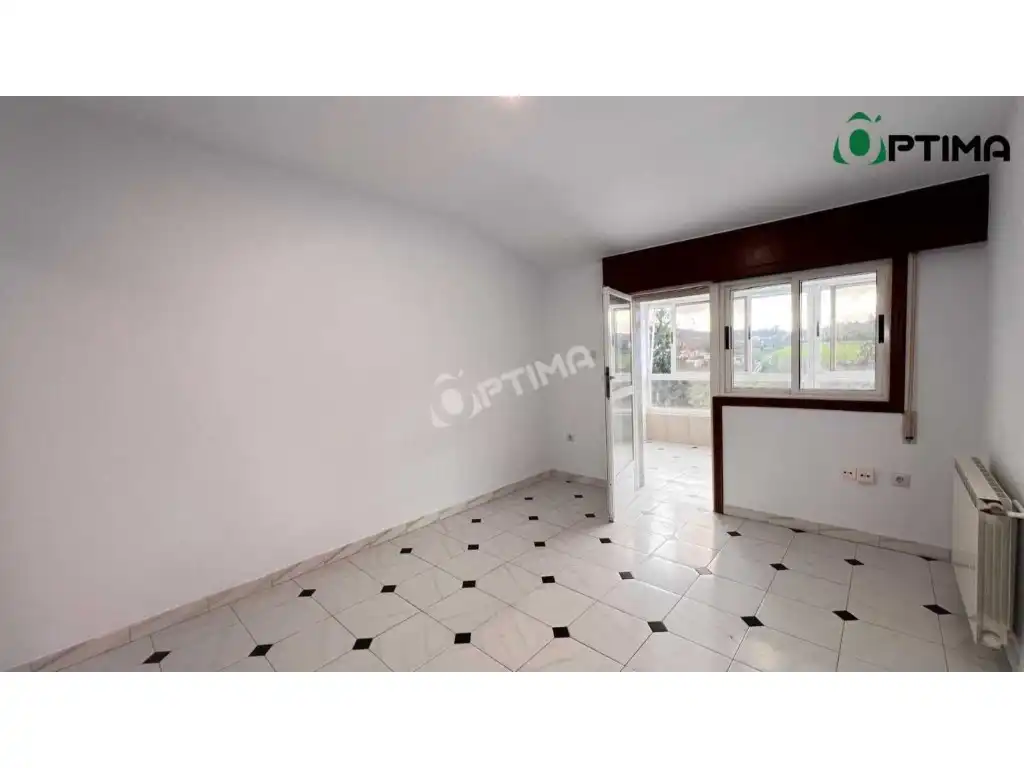 Habitación de Piso en venta en Oroso