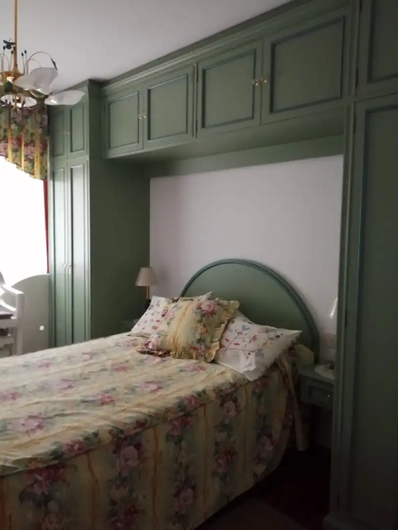 Bedroom of Flat for rent in Castro-Urdiales  with Terrace and Furnished