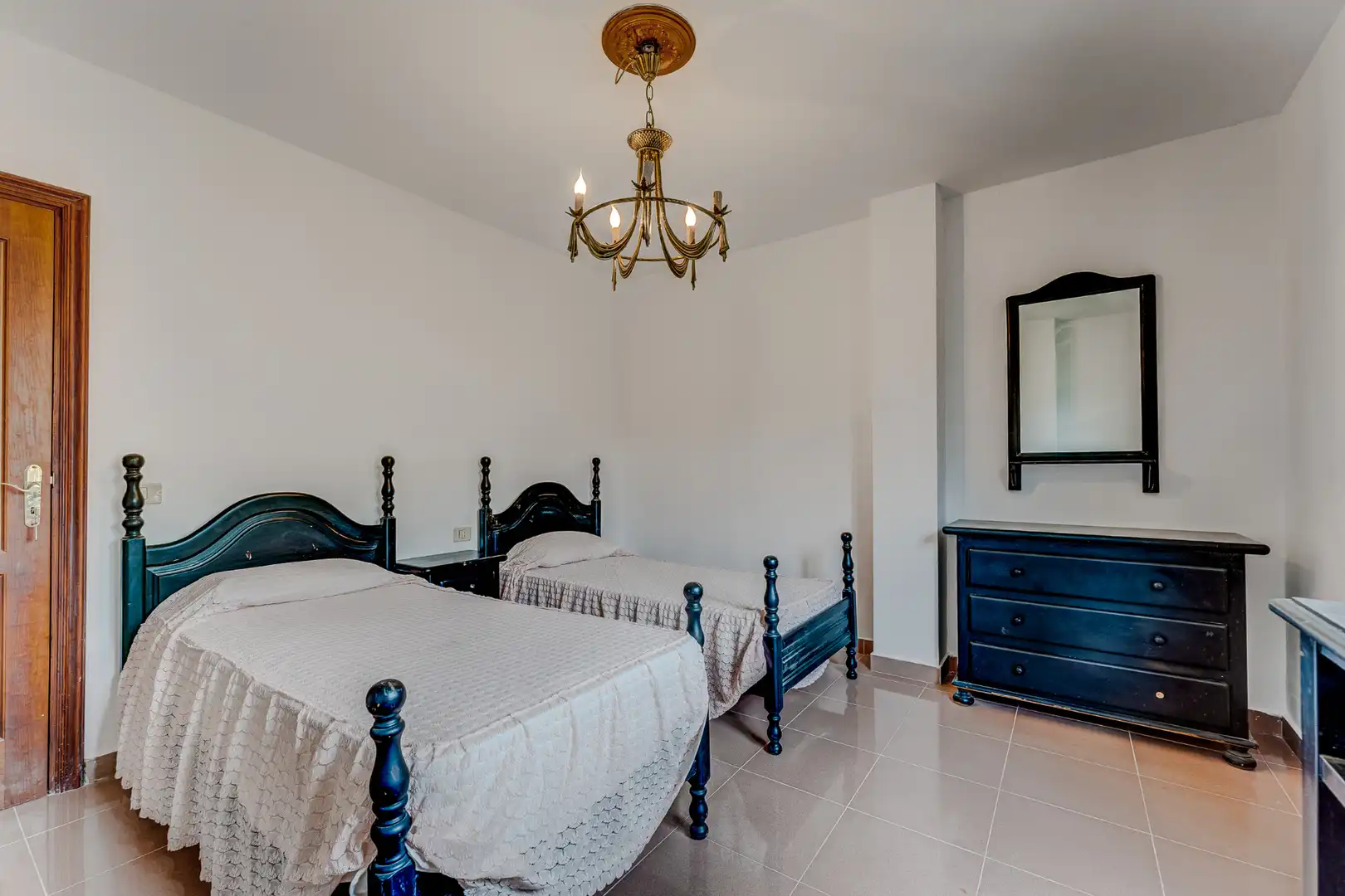 Habitación de Finca rústica en venta en Arona con Aire acondicionado, Terraza y Trastero