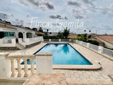 House with pool for sale in Son Bou - Sant Jaume