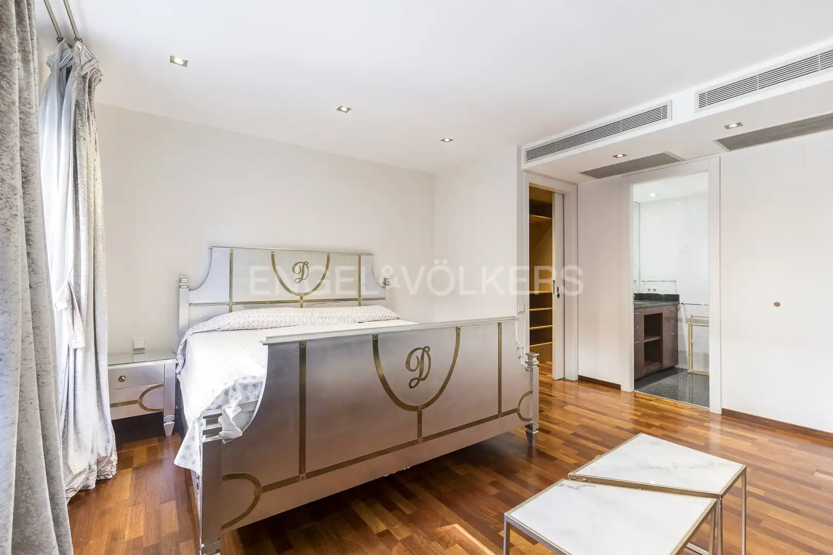 Habitación de Piso de alquiler en Barcelona con Aire acondicionado, Calefacción y Jardín privado